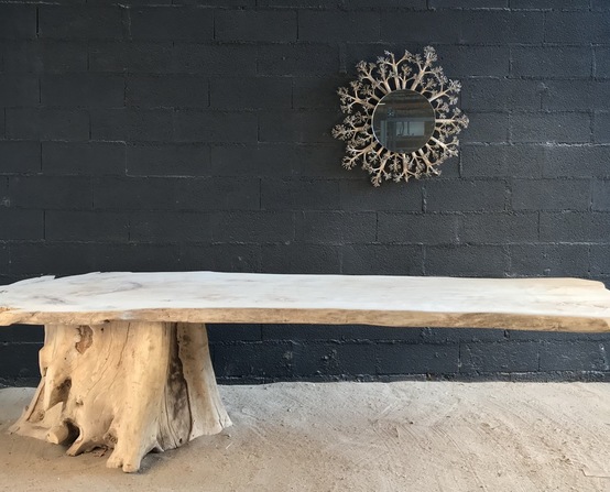 location table en bois flotté