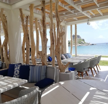 Décoration en bois dans les hôtels/restaurants