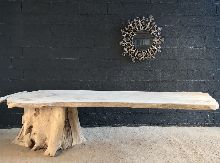 Table de salle à manger en bois flotté